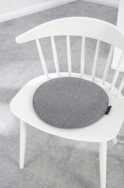 Magma Housses De Chaises Et Galettes De Chaises Galettes De Chaise Gris Chiné Imitation Feutre - Lot De 4 - Ø 35cm -Housses de canapé Soldes galettes de chaise gris chine imitation feutre lot de 4 oe 35cm 1